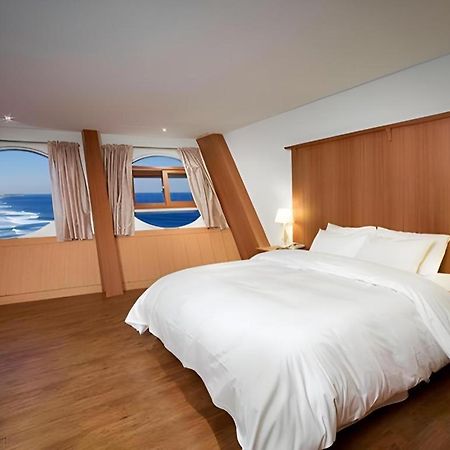 Sun Cruise Resort And Yacht Kosong-dong Luaran gambar